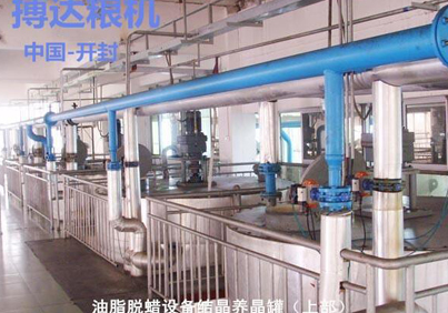 開封市搏達糧油機械制造有限公司是一家專業從事：精煉設備，浸出設備，榨油設備，脫蠟設備，動物油設備，生物油設備，米糠膨化設備，廢輪胎廢塑料煉油設備，制造的專業機械設備公司。
